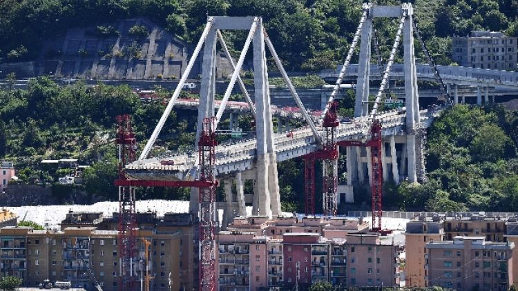 Ponte Genova: primi pagamenti a autonomi