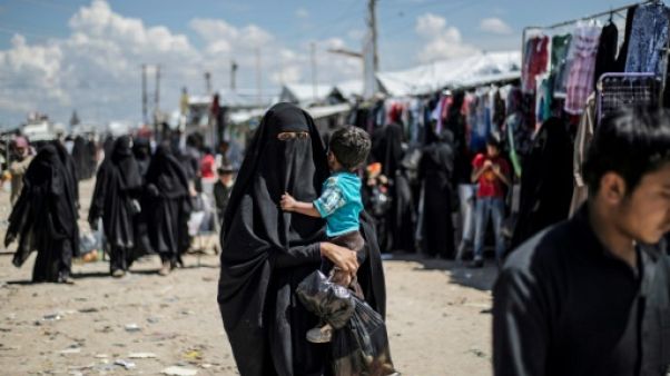 Syrie: deux Américaines et six enfants du camp d'Al-Hol remis aux Etats-Unis Syrie: deux Américaines et six enfants du camp d'Al-Hol remis aux Etats-Unis