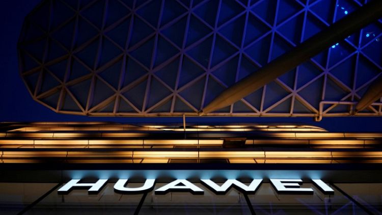 U.S. ambassador: Dutch should ban Huawei outright on 5G network