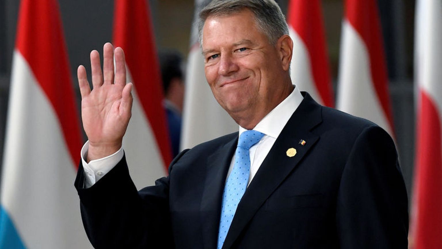 Romanian president asks ruling party to revise controversial justice laws