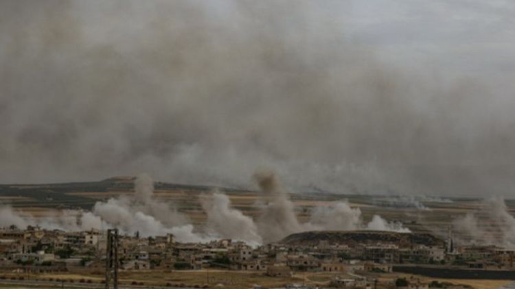 Nouveaux bombardements du régime dans le nord-ouest syrien, 10 civils tués
