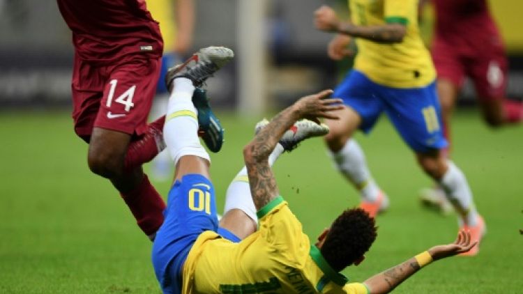 Amical: le Brésil, vainqueur du Qatar, s'inquiète pour Neymar