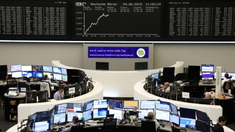 European shares rise on hopes of ECB action