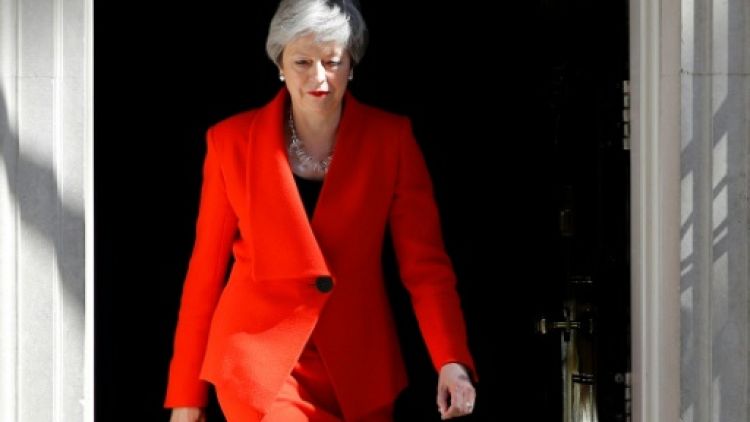 Theresa May s'efface et passe le Brexit à son successeur