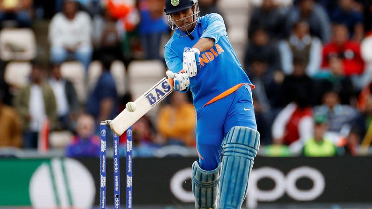 Furore in India after Dhoni asked to remove gloves insignia