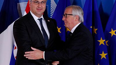 EU's Juncker backs Croatia joining open-border Schengen zone EU's Juncker backs Croatia joining open-border Schengen zone