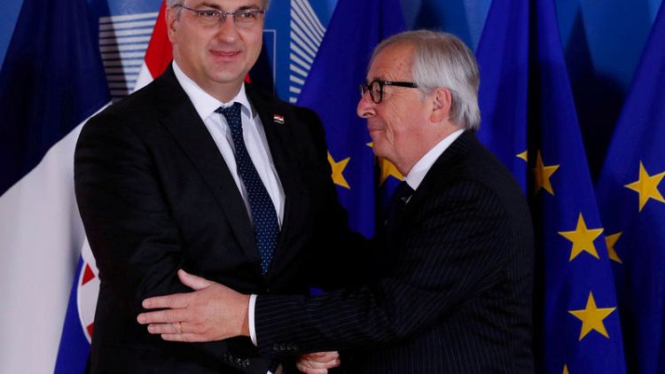 EU's Juncker backs Croatia joining open-border Schengen zone
