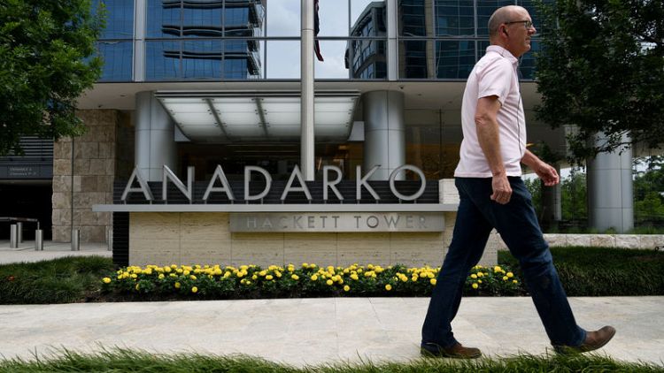 Anadarko pressed Occidental for cash, expecting investor opposition - filing