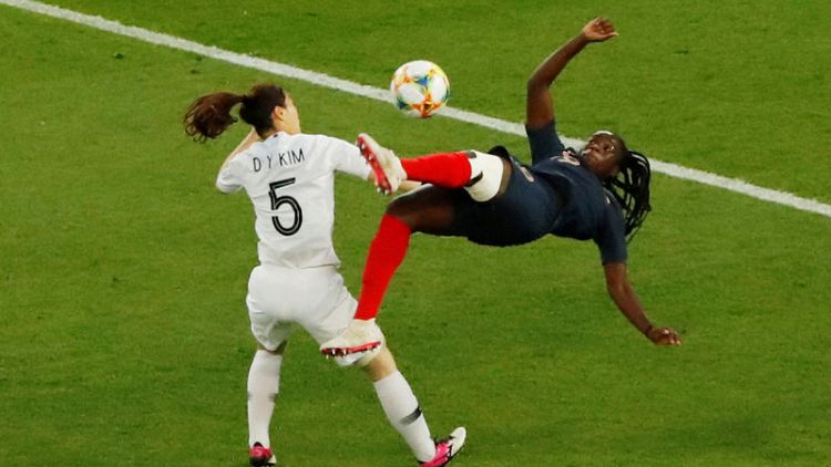 Blue, white and red Paris celebrates women's World Cup kick off