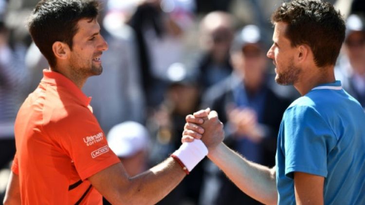 Djokovic (g) stoppé par Thiem qui rejoint Nadal en Finale le 8 juin 2019