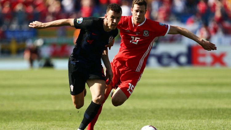 Lively Perisic inspires Croatia to 2-1 win over Wales