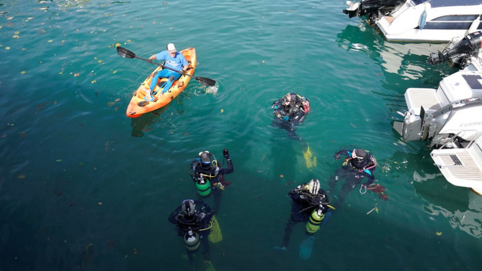 Thousands of volunteers remove plastic from northern Spanish coast