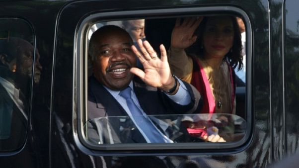 Gabon: Bongo sort du silence et se pose en maître du jeu politique Gabon: Bongo sort du silence et se pose en maître du jeu politique