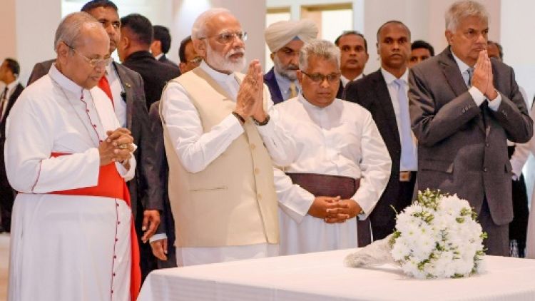 Sri Lanka: visite du Premier ministre indien à l'une des églises de l'attentat de Pâques