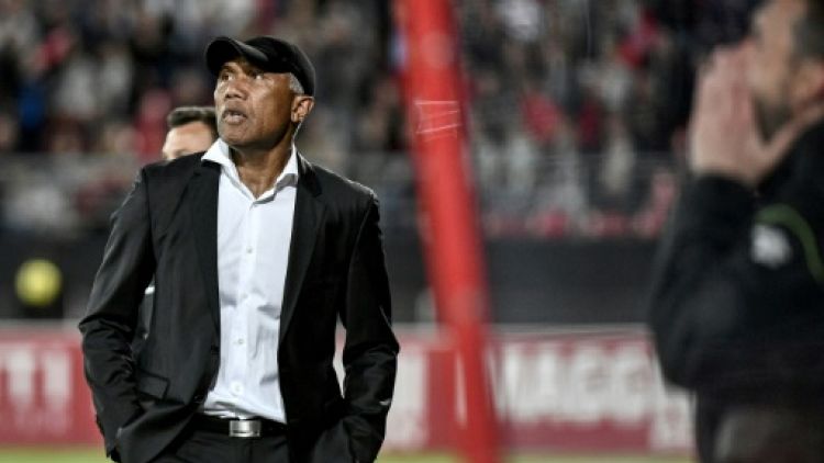 Ligue 1: Antoine Kombouaré quitte son poste d'entraîneur de Dijon