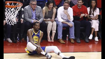 Nba: Durant, tendine d'Achille fa crack Nba: Durant, tendine d'Achille fa crack