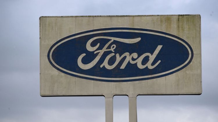 Ford denies it is in the self-driving slow lane
