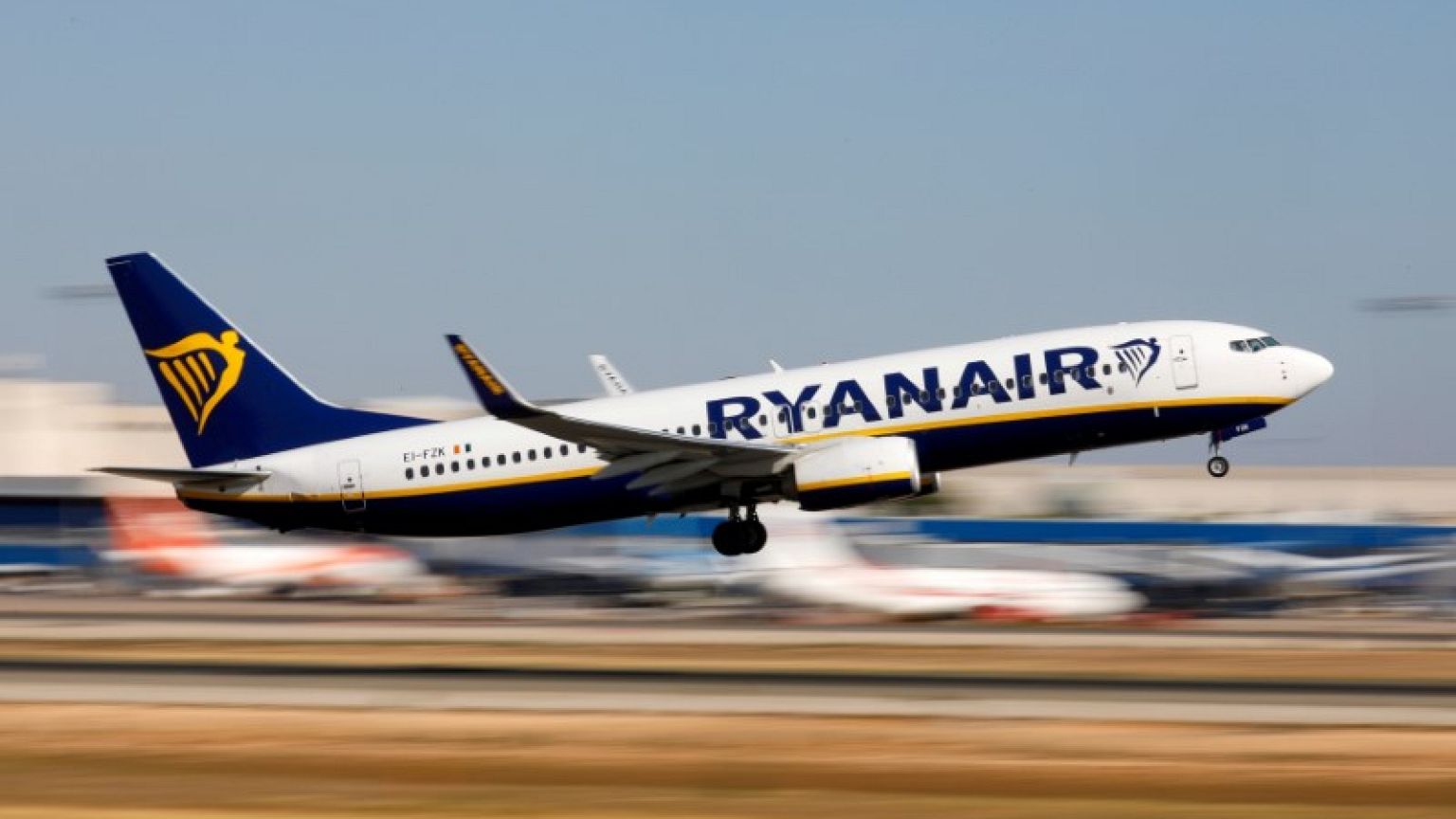 British Ryanair pilots voice support for further strikes