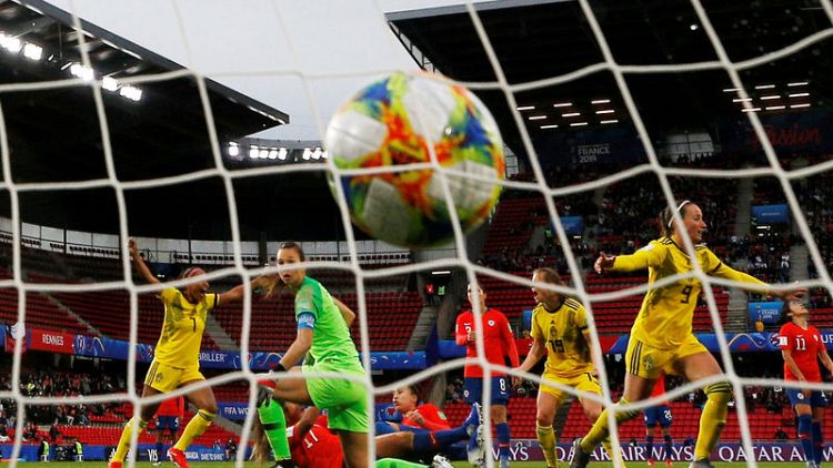 السويد تهزم تشيلي بهدفين في آخر 10 دقائق بكأس العالم للسيدات