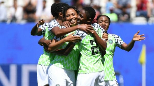 La joie des Nigérianes après le but contre leur camp des Sud-Coréennes, lors du Mondial, le 12 juin 2019 à Grenoble La joie des Nigérianes après le but contre leur camp des Sud-Coréennes, lors du Mondial, le 12 juin 2019 à Grenoble