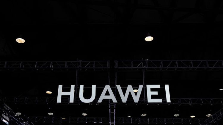 Huawei asks Verizon to pay for over 200 patents - WSJ