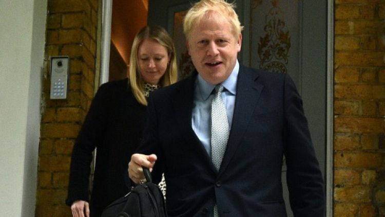 Boris Johnson quitte son domicile à Londres, le 13 juin 2019