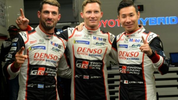 De gauche à droite, le pilote argentin José Maria Lopez, le Britannique Mike Conway et le Japonais Kamui Kobayashi (Toyota TS050 Hybride LMP1 N°7), au Mans, le 14 juin 2019 De gauche à droite, le pilote argentin José Maria Lopez, le Britannique Mike Conway et le Japonais Kamui Kobayashi (Toyota TS050 Hybride LMP1 N°7), au Mans, le 14 juin 2019