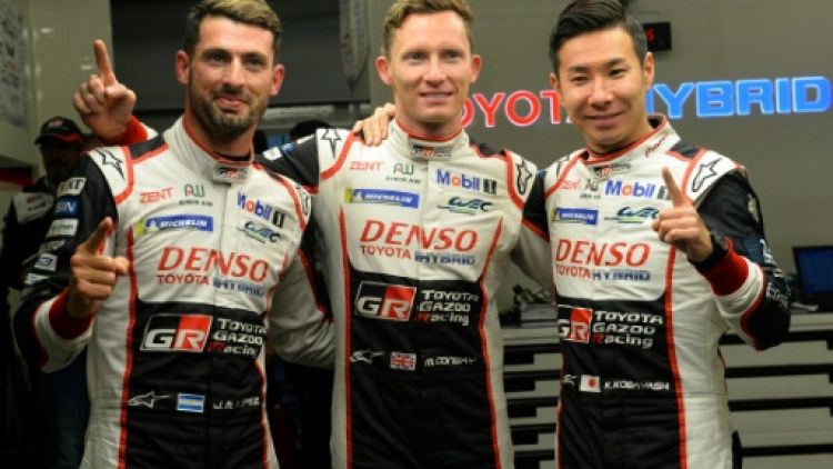 De gauche à droite, le pilote argentin José Maria Lopez, le Britannique Mike Conway et le Japonais Kamui Kobayashi (Toyota TS050 Hybride LMP1 N°7), au Mans, le 14 juin 2019