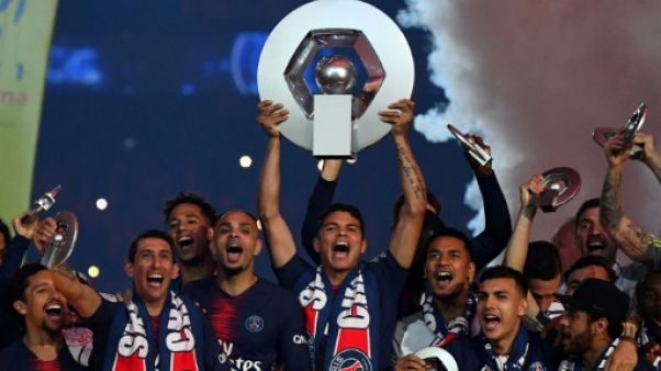 Le PSG, champion de France, le 18 mai 2019 au Parc des Princes, va remettre en jeu son titre le weekend du 10-11 août contre Nîmes Le PSG, champion de France, le 18 mai 2019 au Parc des Princes, va remettre en jeu son titre le weekend du 10-11 août contre Nîmes