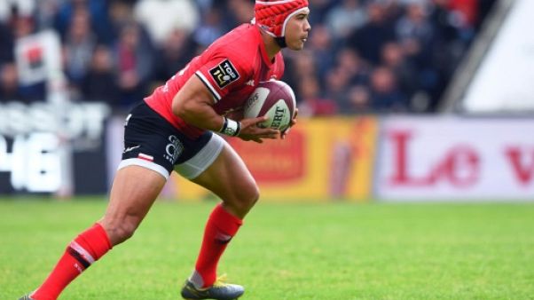 L'ailier sud-africain Cheslin Kolbe brille avec Toulouse, comme ici lors d'un déplacement à Bordeaux-Bègles en Top 14, le 19 mai 2019 L'ailier sud-africain Cheslin Kolbe brille avec Toulouse, comme ici lors d'un déplacement à Bordeaux-Bègles en Top 14, le 19 mai 2019