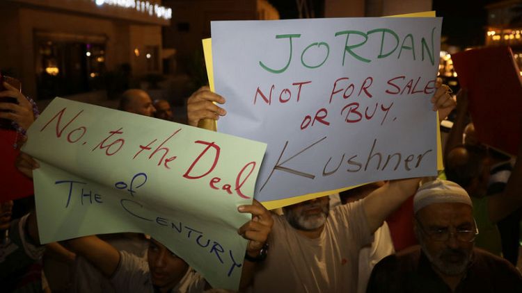 الأردن يضطرب بعد أن أحيت خطة ترامب للسلام في الشرق الأوسط مخاوف قديمة