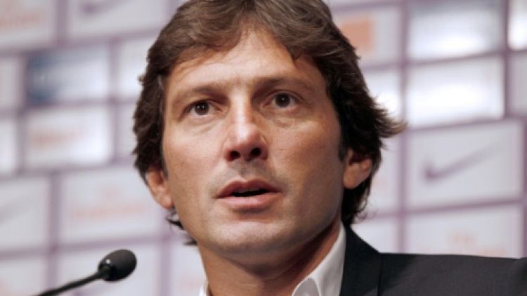 Leonardo directeur sportif du PSG en conférence de presse le 25 juillet 2011  