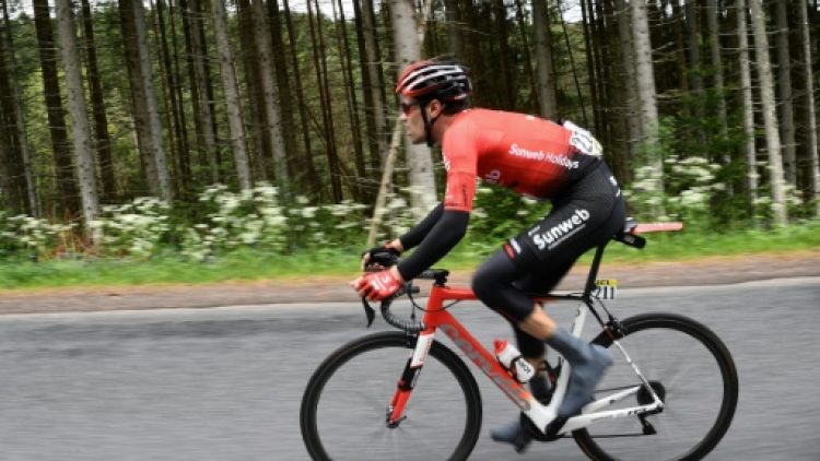 Le Néerlandais Tom Dumoulin lors de la 2e étape du Critérium du Dauphinée, entre Mauriac et Craponne-sur-Arzon, le 10 juin 2019