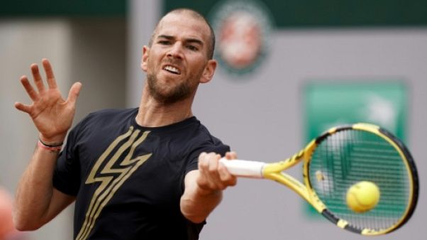 Le Français Adrian Mannarino lors du deuxième tour de Roland-Garros le 30 mai 2019 Le Français Adrian Mannarino lors du deuxième tour de Roland-Garros le 30 mai 2019