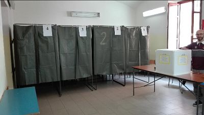 Sardegna, seggi aperti in 28 Comuni Sardegna, seggi aperti in 28 Comuni