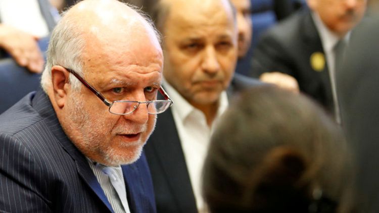 Iran government has no plans to remove oil minister - spokesman