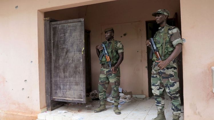جيش مالي: مقتل 20 متشددا في عملية مع القوات الفرنسية