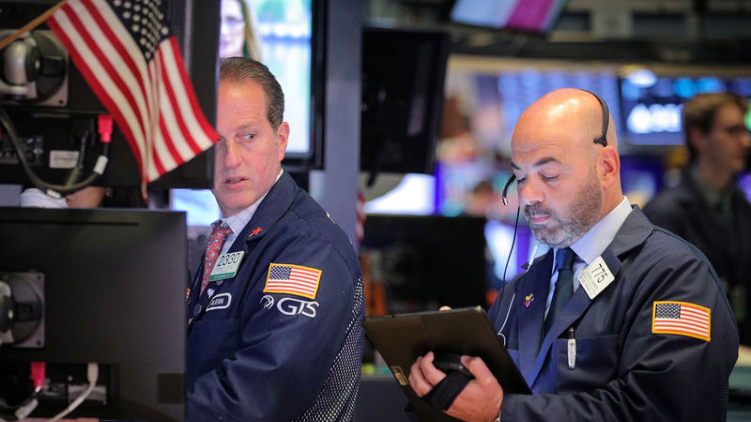 Global stocks, yields dip with Fed meeting on tap
