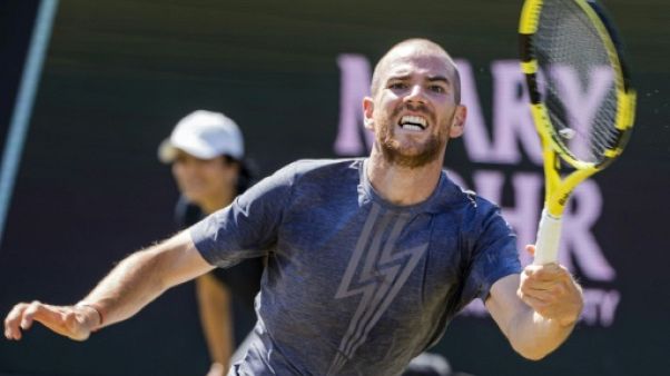 Adrian Mannarino face à l'Australien Jordan Thompson lors de la finale du tournoi de Bois-le-Duc, le 16 juin 2019 Adrian Mannarino face à l'Australien Jordan Thompson lors de la finale du tournoi de Bois-le-Duc, le 16 juin 2019