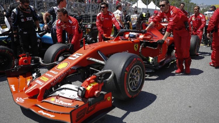 F1: penalità Vettel, istanza Ferrari