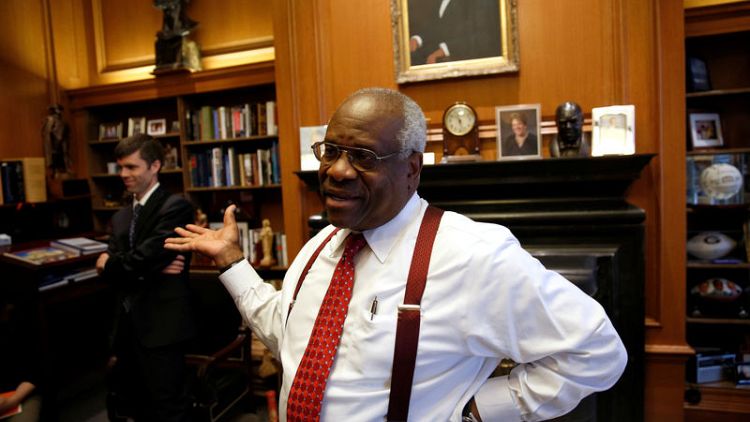 Justice Thomas urges U.S. Supreme Court to feel free to reverse precedents