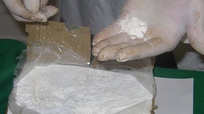Cocaina nel bagaglio di bambina, arresti Cocaina nel bagaglio di bambina, arresti