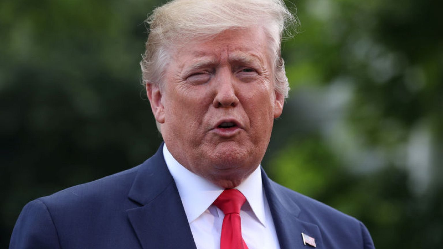 Trump creates doubt over use of U.S. force to protect Gulf oil