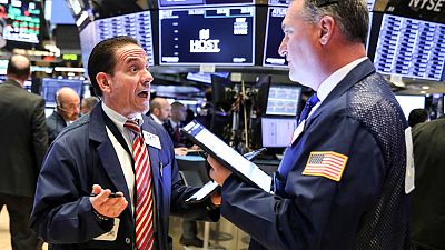 الأسهم الأمريكية تفتح عند ذروة 6 أسابيع بفضل آمال التيسير النقدي