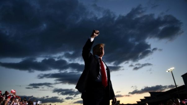 Le président américain Donald Trump avec ses supporteurs le 20 mai 2019 à Montoursville, en Pennsylvanie Le président américain Donald Trump avec ses supporteurs le 20 mai 2019 à Montoursville, en Pennsylvanie