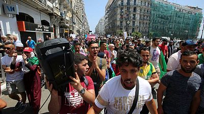 Algeria army chief says some parties seeking constitutional vacuum - Ennahar TV Algeria army chief says some parties seeking constitutional vacuum - Ennahar TV