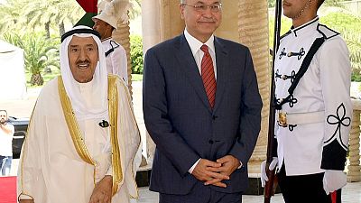 وكالة: الكويت والعراق يدعوان للتحلي بالحكمة لتجنب التوتر في منطقة الخليج وكالة: الكويت والعراق يدعوان للتحلي بالحكمة لتجنب التوتر في منطقة الخليج