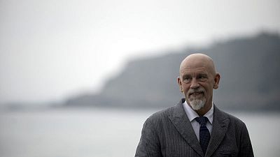 الممثل جون مالكوفيتش يعود إلى مسرح لندن في دور منتج سينمائي سيئ السمعة الممثل جون مالكوفيتش يعود إلى مسرح لندن في دور منتج سينمائي سيئ السمعة