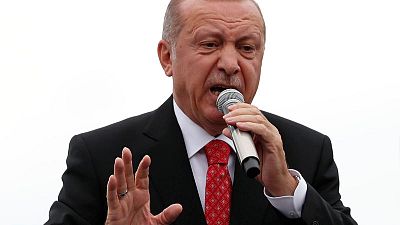Erdogan says does not expect U.S. sanctions on Turkey over Russia deal Erdogan says does not expect U.S. sanctions on Turkey over Russia deal