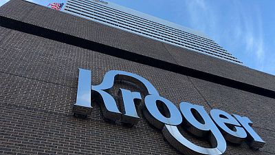 From T-shirts to ice cream, Kroger pushes house brands in grocery wars From T-shirts to ice cream, Kroger pushes house brands in grocery wars